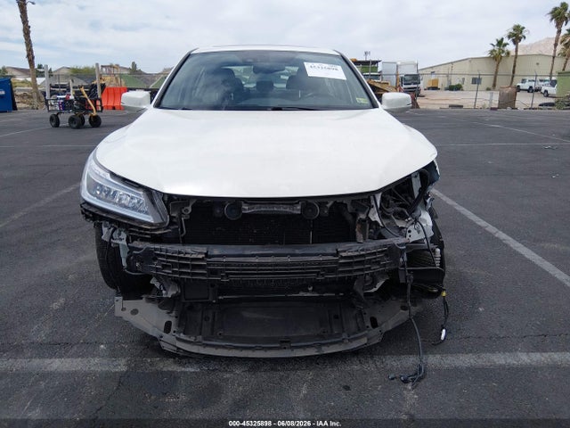 JHMCR6F76HC008493 Honda Accord Hybrid Touring