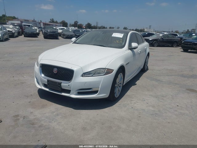 SAJWA1C73H8W12309 Jaguar Xj R-sport