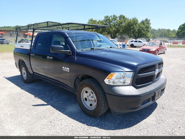 45325906 :رقم المزاد ، 1C6RR6KG8HS835782 vin ، 2017 Ram 1500 Tradesman  4x2 5'7 Box مزاد بيع