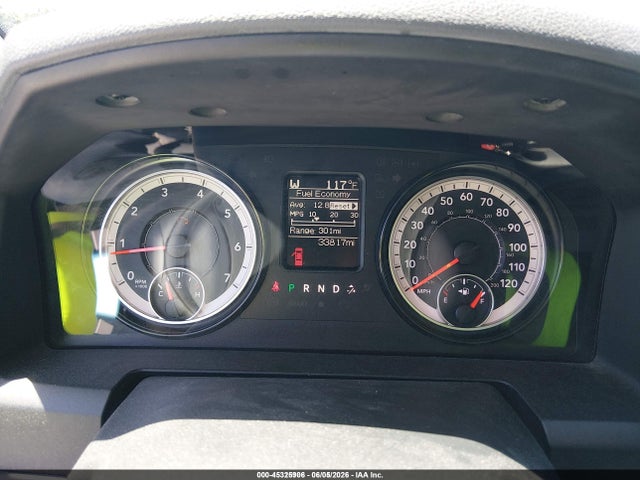 45325906 :رقم المزاد ، 1C6RR6KG8HS835782 vin ، 2017 Ram 1500 Tradesman  4x2 5'7 Box مزاد بيع