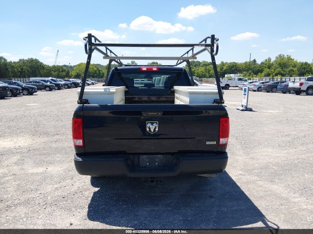 45325906 :رقم المزاد ، 1C6RR6KG8HS835782 vin ، 2017 Ram 1500 Tradesman  4x2 5'7 Box مزاد بيع
