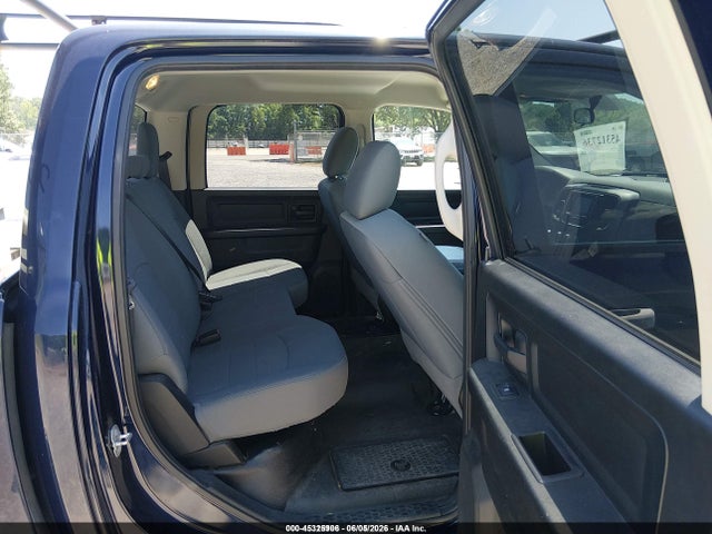 45325906 :رقم المزاد ، 1C6RR6KG8HS835782 vin ، 2017 Ram 1500 Tradesman  4x2 5'7 Box مزاد بيع