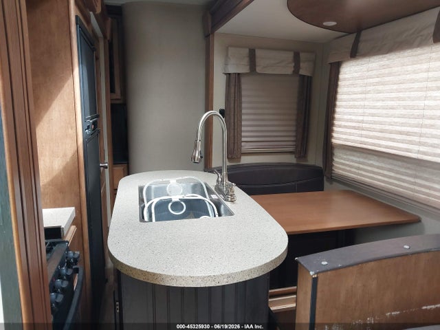 Продажа на аукционе авто 2015 Grand Design Reflection, vin: 573TR3622F3302757, номер лота: 45325930