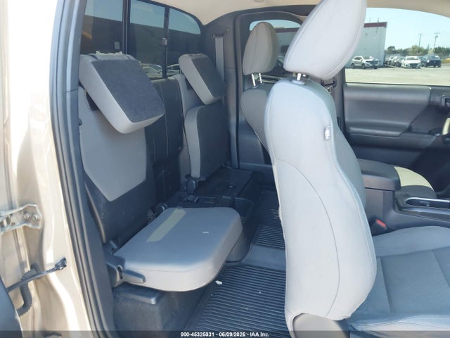 5TFRZ5CN3LX090175 Toyota Tacoma Sr V6