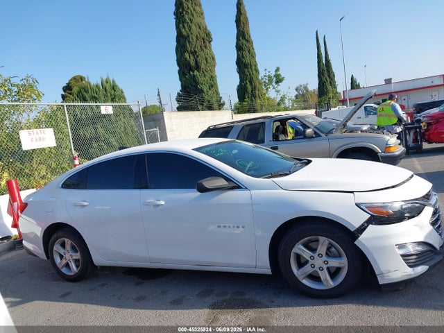 1G1ZC5ST0KF208097 Chevrolet Malibu 1fl