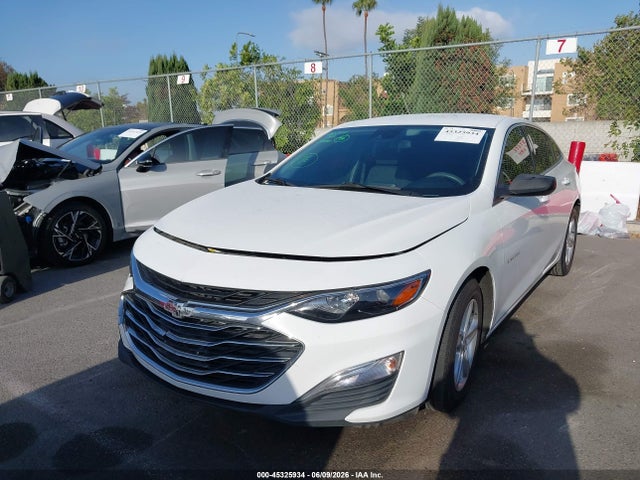 1G1ZC5ST0KF208097 Chevrolet Malibu 1fl