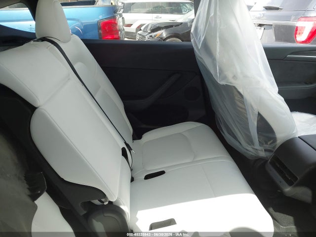 Продажа на аукционе авто 2023 Tesla Model Y Awd/long Range Dual Motor All-wheel Drive, vin: 7SAYGAEE3PF968570, номер лота: 45325943