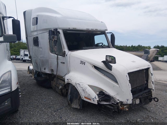 45325951 :رقم المزاد ، 4V4NC9EH3KN217410 vin ، 2019 Volvo Vnl مزاد بيع