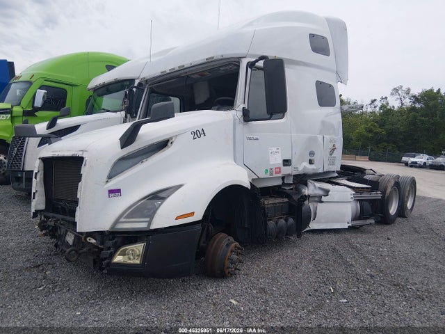 45325951 :رقم المزاد ، 4V4NC9EH3KN217410 vin ، 2019 Volvo Vnl مزاد بيع