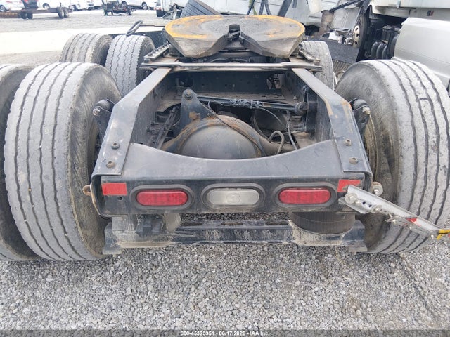 45325951 :رقم المزاد ، 4V4NC9EH3KN217410 vin ، 2019 Volvo Vnl مزاد بيع