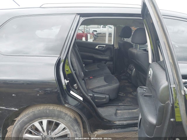 Auction sale of the 2018 Nissan Pathfinder Sv, vin: 5N1DR2MMXJC615070, lot number: 45326015