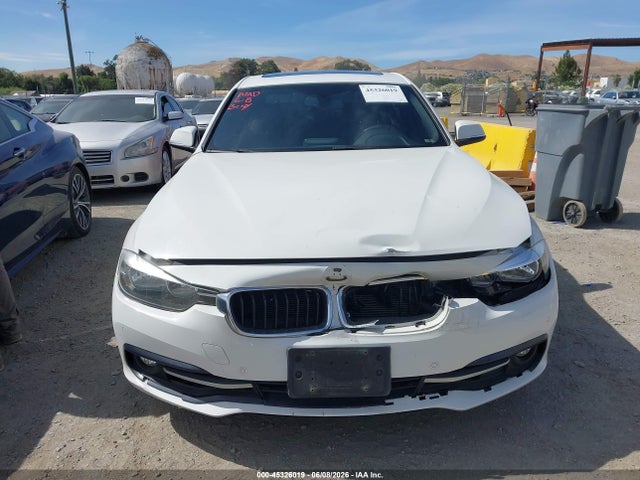 BMW 328I 2016 WBA8E9G50GNT86259 Image 12