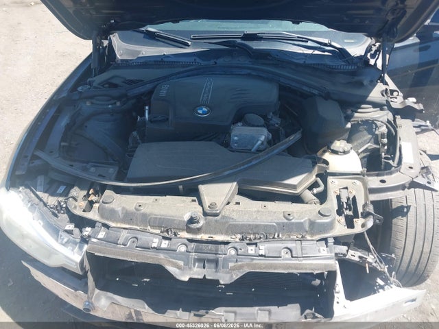 2014 Bmw 320i Xdrive მანქანა იყიდება აუქციონზე, vin: WBA3C3G52ENS72404, აუქციონის ნომერი: 45326026