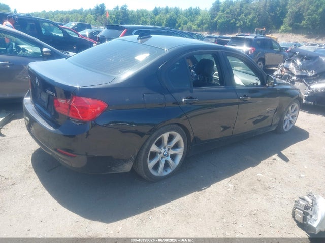 2014 Bmw 320i Xdrive მანქანა იყიდება აუქციონზე, vin: WBA3C3G52ENS72404, აუქციონის ნომერი: 45326026
