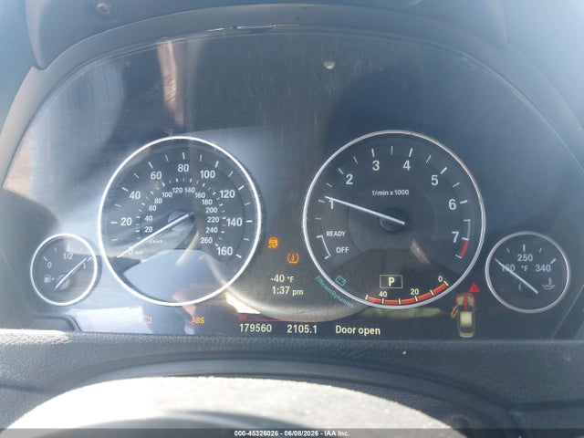 2014 Bmw 320i Xdrive მანქანა იყიდება აუქციონზე, vin: WBA3C3G52ENS72404, აუქციონის ნომერი: 45326026