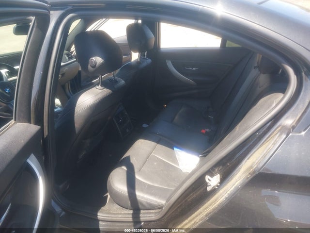 2014 Bmw 320i Xdrive მანქანა იყიდება აუქციონზე, vin: WBA3C3G52ENS72404, აუქციონის ნომერი: 45326026