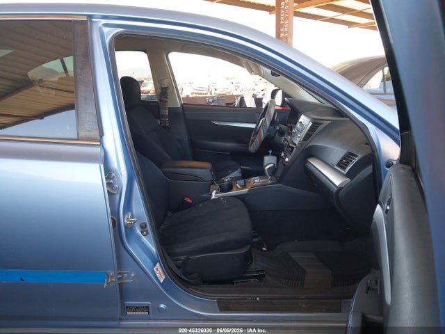 45326030 :رقم المزاد ، 4S3BMCB64B3232036 vin ، 2011 Subaru Legacy 2.5i Premium مزاد بيع