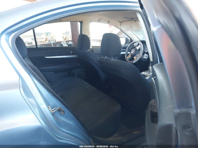 45326030 :رقم المزاد ، 4S3BMCB64B3232036 vin ، 2011 Subaru Legacy 2.5i Premium مزاد بيع