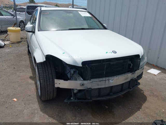 45326047 :رقم المزاد ، WDDGF4HB0EA943104 vin ، 2014 Mercedes-benz C 250 Sport مزاد بيع