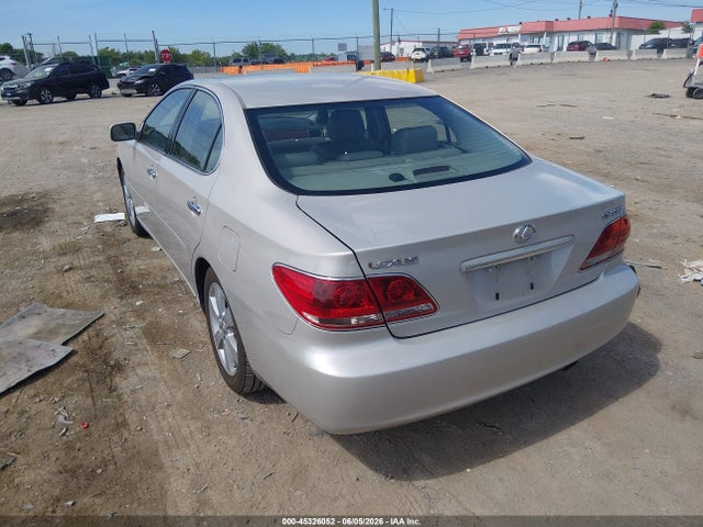2005 Lexus Es 330 მანქანა იყიდება აუქციონზე, vin: JTHBA30G255063906, აუქციონის ნომერი: 45326052