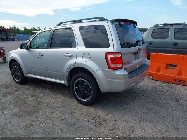 Продаж на аукціоні авто 2010 Ford Escape Xlt, vin: 1FMCU0D71AKD24794, номер лоту: 45326054