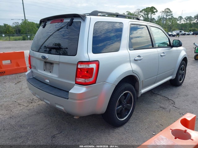 Продаж на аукціоні авто 2010 Ford Escape Xlt, vin: 1FMCU0D71AKD24794, номер лоту: 45326054