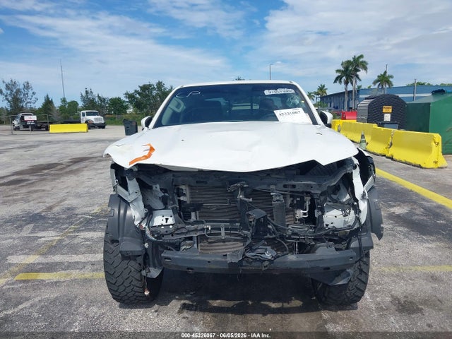 2022 Nissan Frontier Sv 4x2 მანქანა იყიდება აუქციონზე, vin: 1N6ED1EJ2NN657598, აუქციონის ნომერი: 45326067