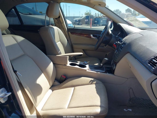 Продажа на аукционе авто 2011 Mercedes-benz C 300 Sport, vin: WDDGF5EBXBR136953, номер лота: 45326085