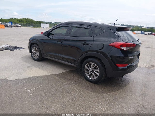Продажа на аукционе авто 2016 Hyundai Tucson Se, vin: KM8J33A45GU212468, номер лота: 45326135