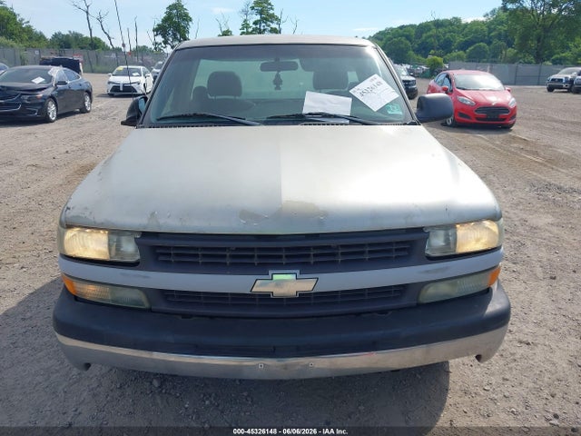 Aukcja sprzedaży 2002 Chevrolet Silverado 1500, vin: 1GCEC14WX2Z105824, numer aukcji: 45326148