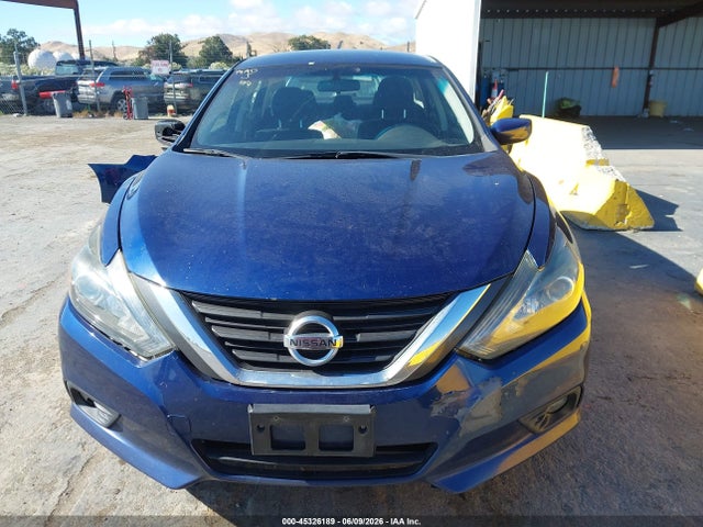 1N4AL3AP5HN317334 Nissan Altima 2.5 Sr