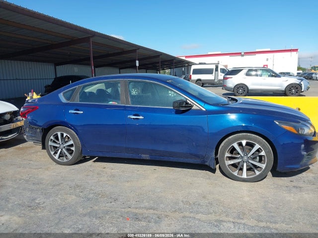 1N4AL3AP5HN317334 Nissan Altima 2.5 Sr