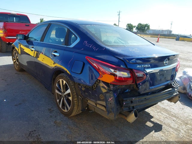 1N4AL3AP5HN317334 Nissan Altima 2.5 Sr