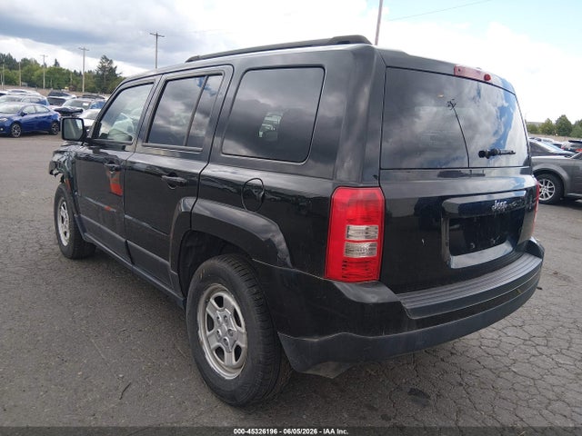 45326196 :رقم المزاد ، 1C4NJPBA2HD137690 vin ، 2017 Jeep Patriot Sport Fwd مزاد بيع