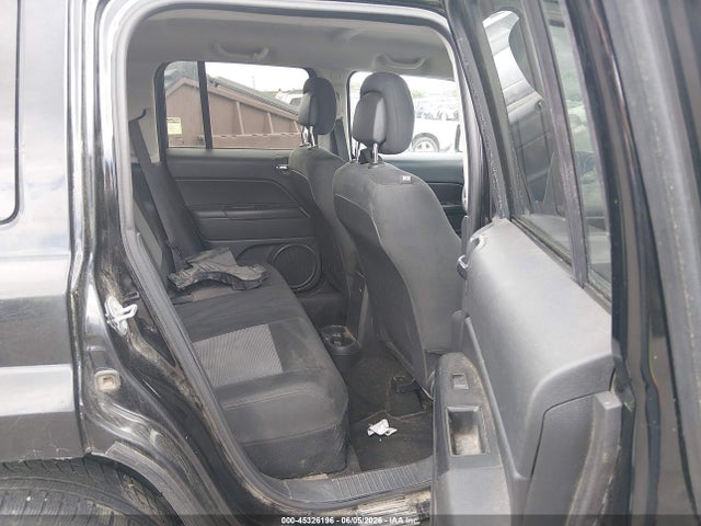45326196 :رقم المزاد ، 1C4NJPBA2HD137690 vin ، 2017 Jeep Patriot Sport Fwd مزاد بيع