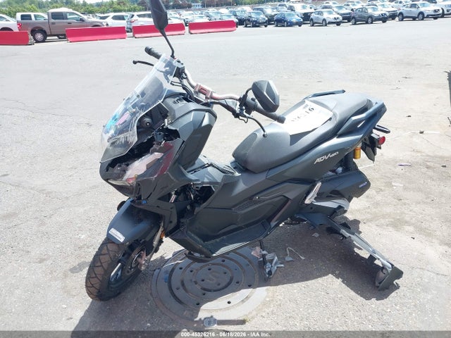 Honda Adv160 A 2025 MLHKF545XS5101138 Image 2