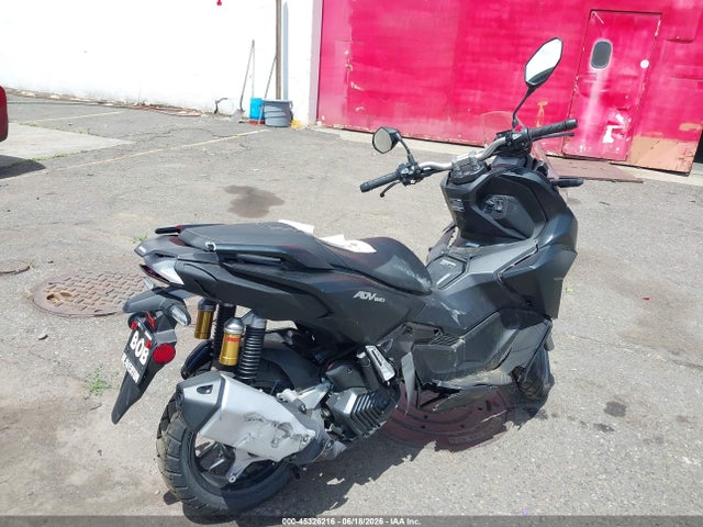 Honda Adv160 A 2025 MLHKF545XS5101138 Image 4