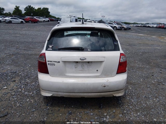 45326217 :رقم المزاد ، KNAFE161765322449 vin ، 2006 Kia Spectra5 مزاد بيع