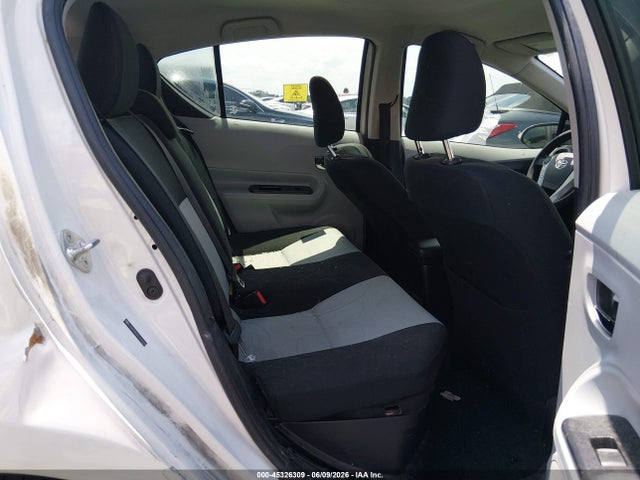 Продажа на аукционе авто 2014 Toyota Prius C Two, vin: JTDKDTB33E1567939, номер лота: 45326309