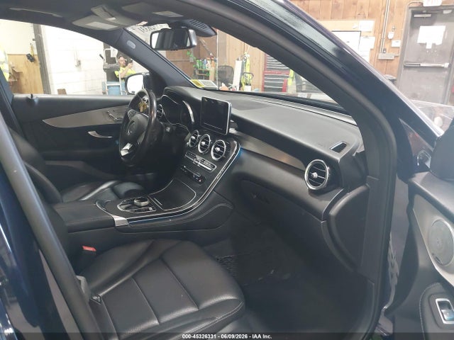 45326331 :رقم المزاد ، WDC0G4KB5KV189522 vin ، 2019 Mercedes-benz Glc 300 4matic مزاد بيع