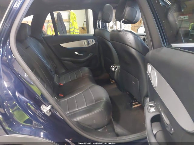 45326331 :رقم المزاد ، WDC0G4KB5KV189522 vin ، 2019 Mercedes-benz Glc 300 4matic مزاد بيع