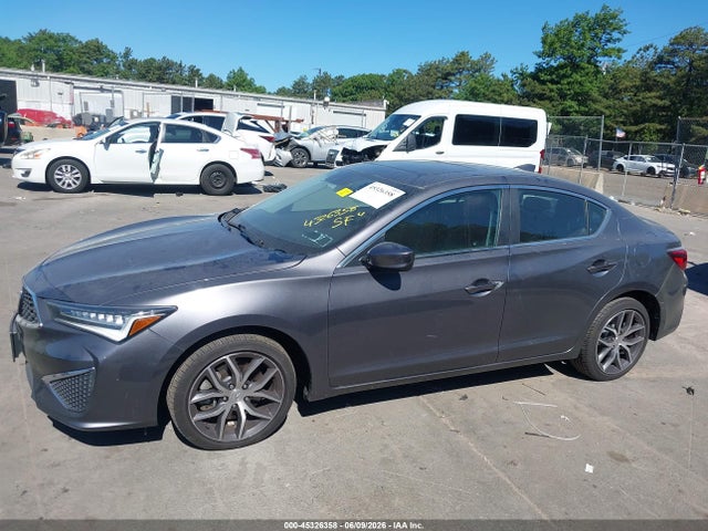 45326358 :رقم المزاد ، 19UDE2F75LA002250 vin ، 2020 Acura Ilx Premium Package/technology Package مزاد بيع