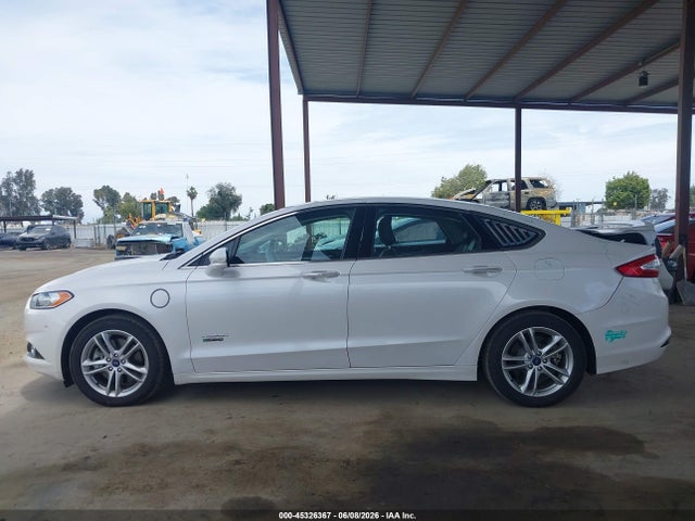 Ford Fusion Energi Titanium 2016 3FA6P0SU7GR329929 Image 14