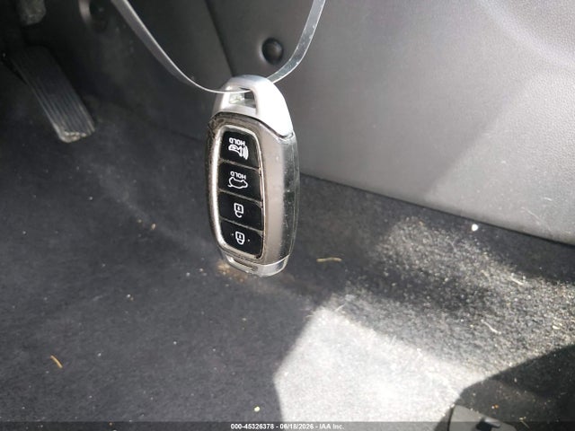 2019 Hyundai Kona Limited მანქანა იყიდება აუქციონზე, vin: KM8K3CA52KU369669, აუქციონის ნომერი: 45326378