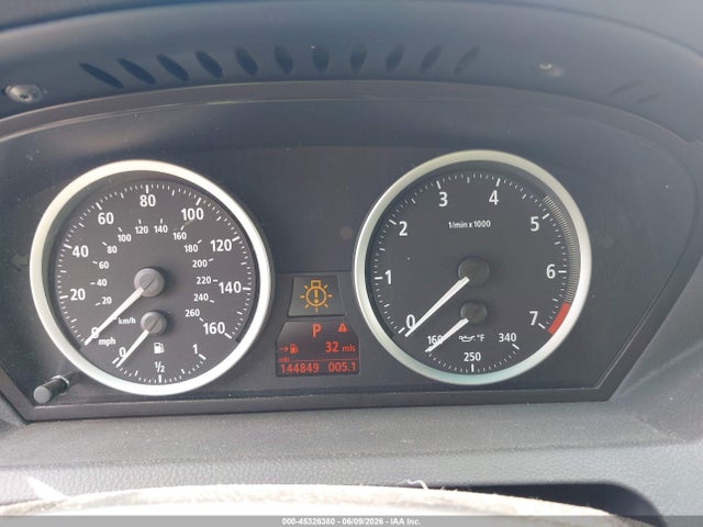 2005 Bmw 645ci მანქანა იყიდება აუქციონზე, vin: WBAEK73415B327927, აუქციონის ნომერი: 45326380