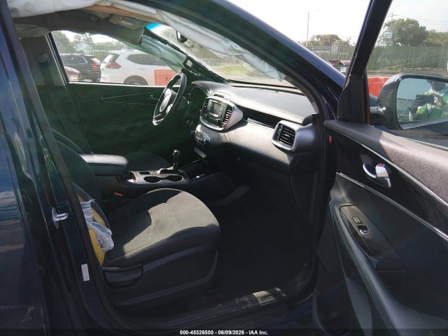 5XYPG4A33GG144625 KIA Sorento 2.4l Lx