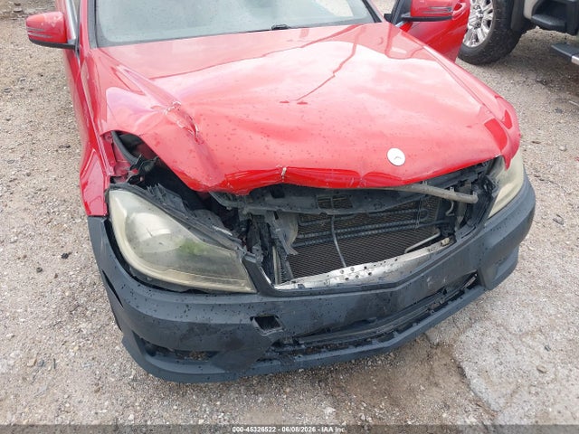 45326522 :رقم المزاد ، WDDGF4HB7ER309094 vin ، 2014 Mercedes-benz C 250 Sport مزاد بيع