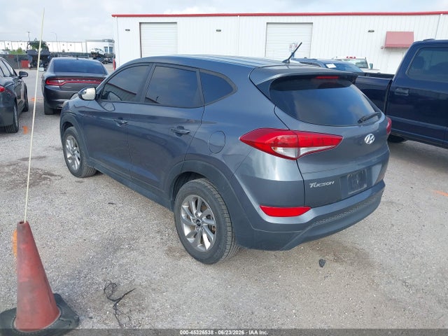 KM8J23A46JU675150 Hyundai TUCSON SE