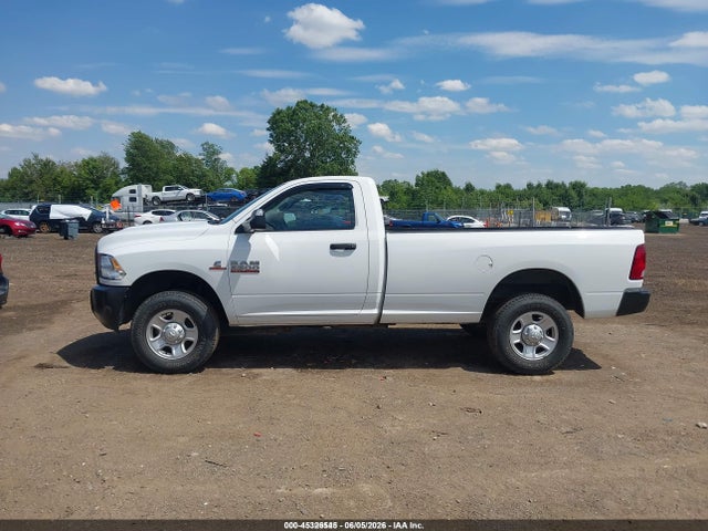 45326545 :رقم المزاد ، 3C63R3AL2HG788940 vin ، 2017 Ram 3500 Tradesman  4x4 8' Box مزاد بيع