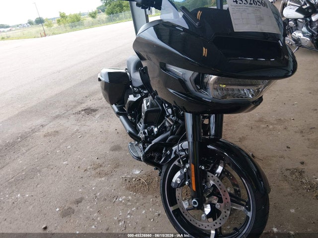 2025 1HD1KH715SB637287 zdjęcie główne